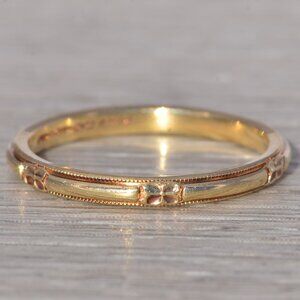 Vintage Wedding Band in Yellow Gold